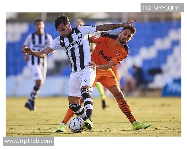 瓦伦西亚新援表现抢眼,夺下西甲最佳新秀称号