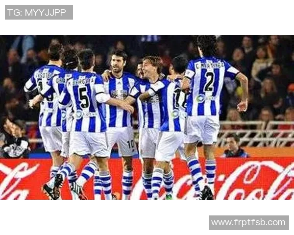 马拉加主场迎战皇家社会争夺西甲关键三分之战